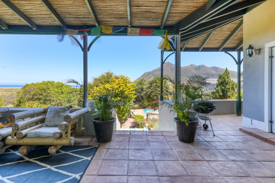 7 Bedroom Property for Sale in Crofters Valley Western Cape